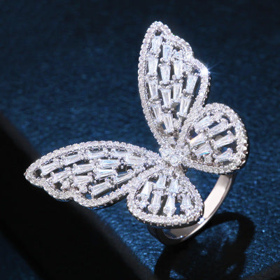 SPARKLING BUTTERFLY RING