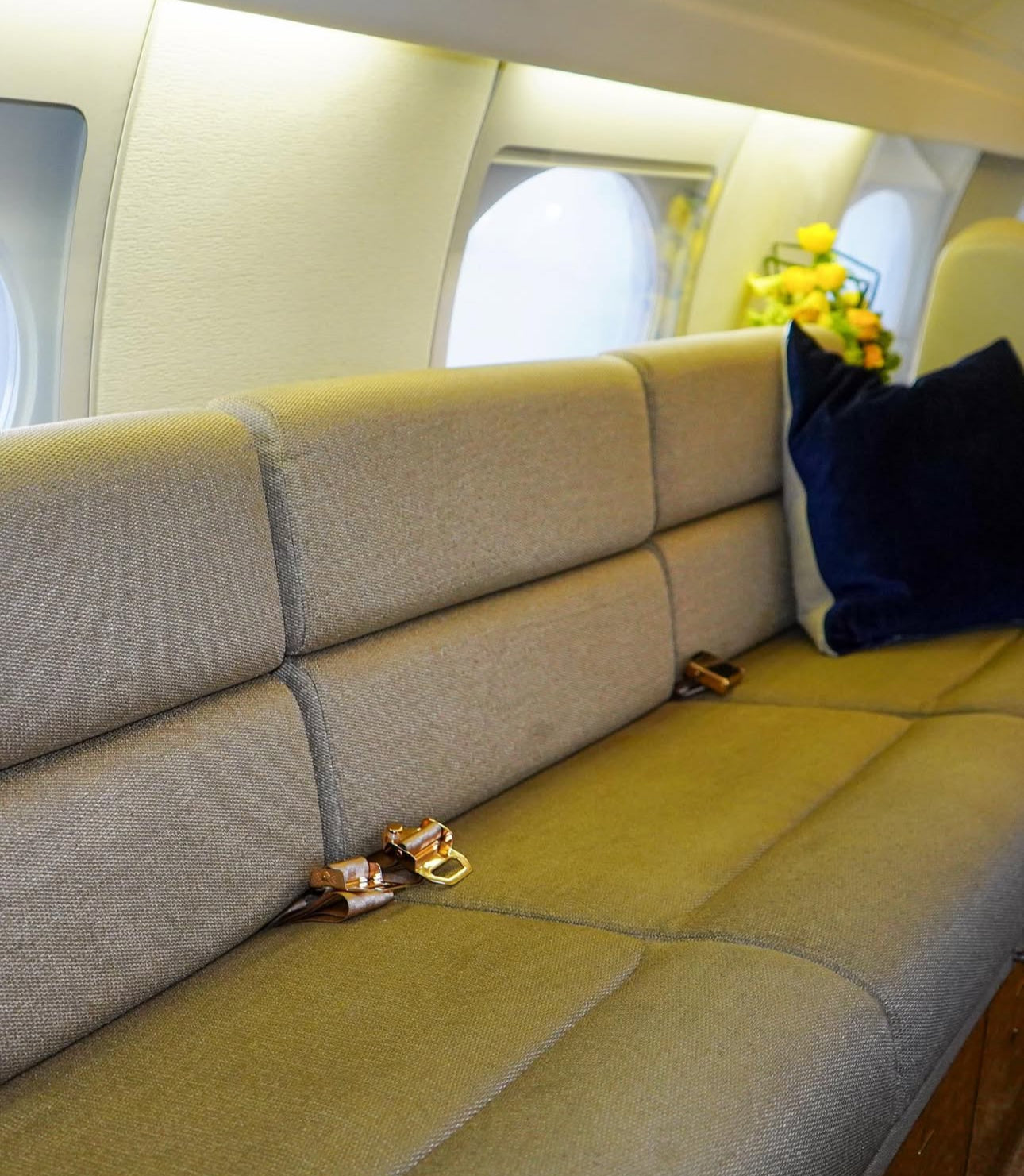 PRIVATE LUX JETS