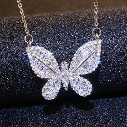 SHIMMERING BUTTERFLY NECKLACE