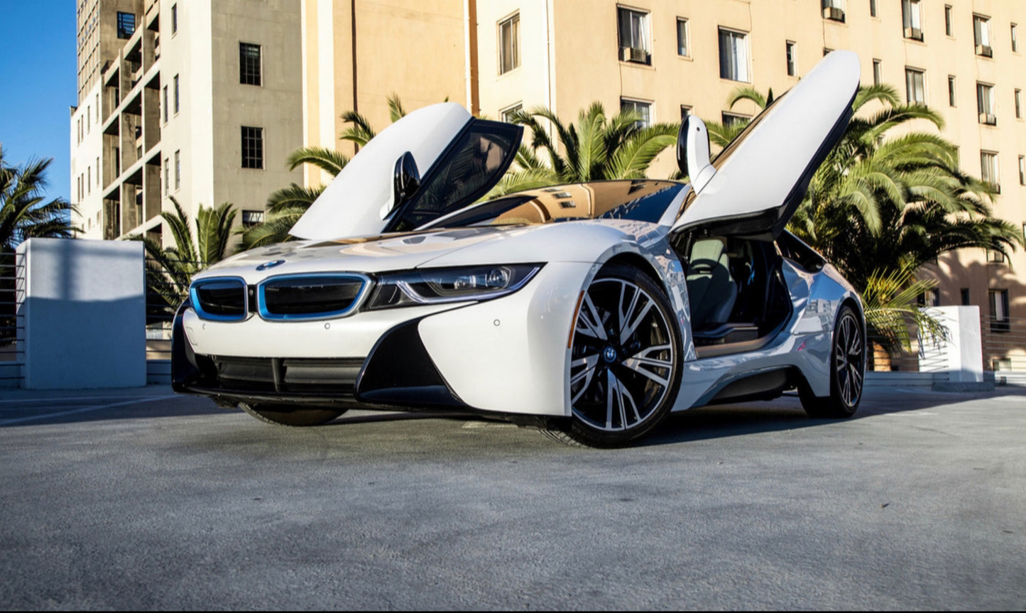 BMW LUX I8