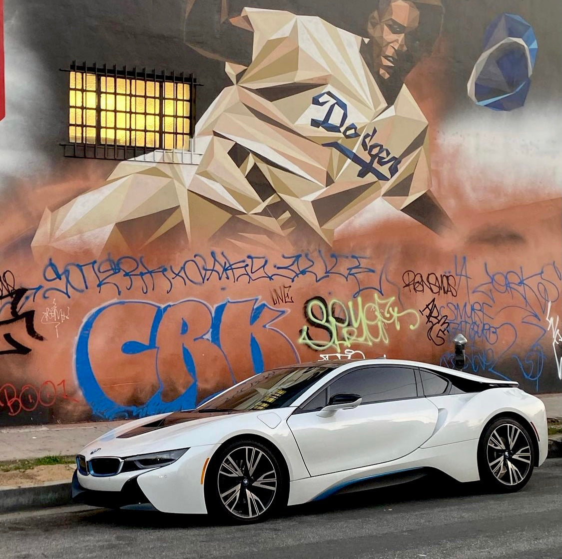 BMW LUX I8