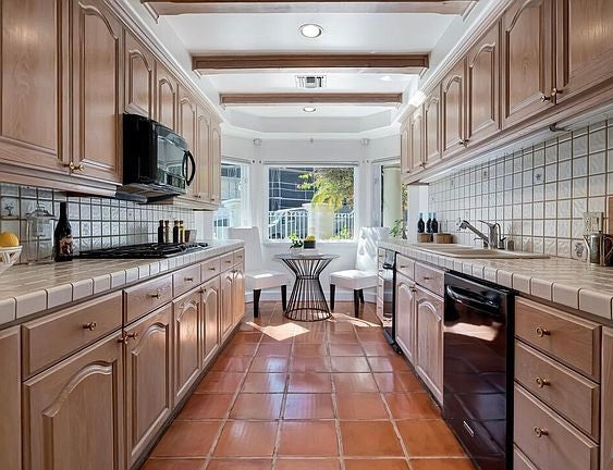 STRADELLA LUX VILLA (Bel Air, CA)