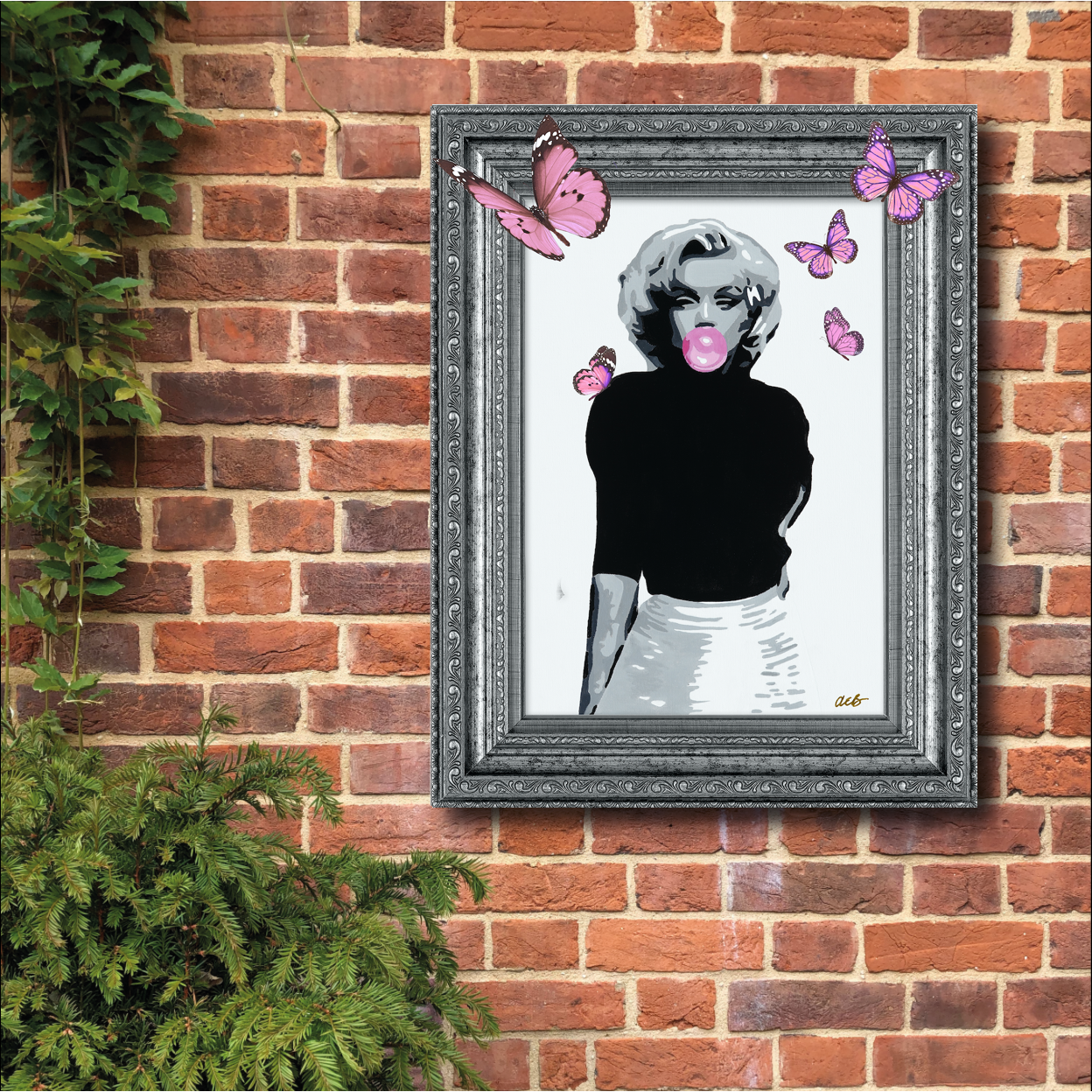 MARILYN MONROE ‘BUTTERFLY’ YARDART - QUARTZ